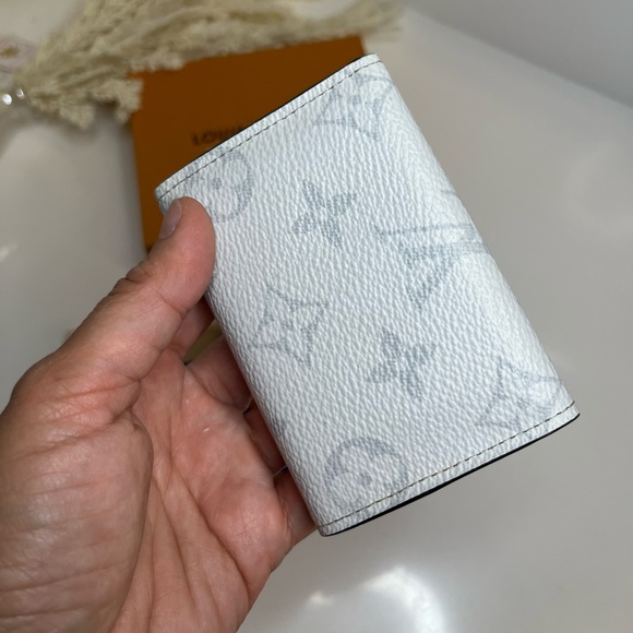 🎀 LOUIS VUITTON Discovery Compact Wallet - Picture 4 of 10
